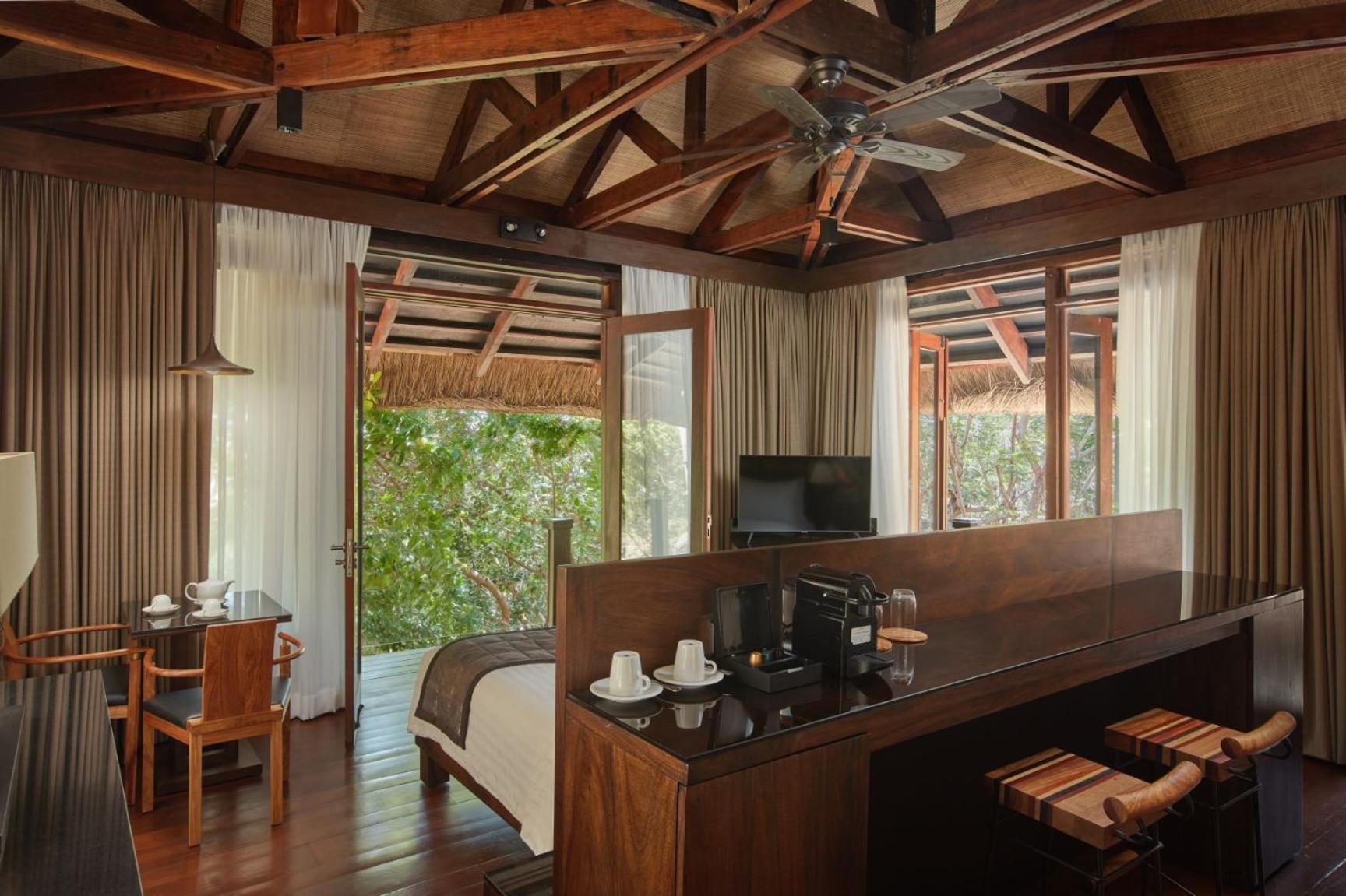 Two Seasons Coron Island Resort Bulalacao Esterno foto