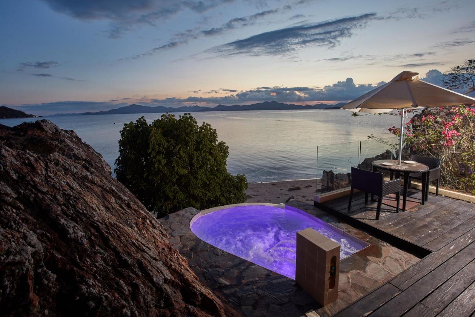 Two Seasons Coron Island Resort Bulalacao Esterno foto