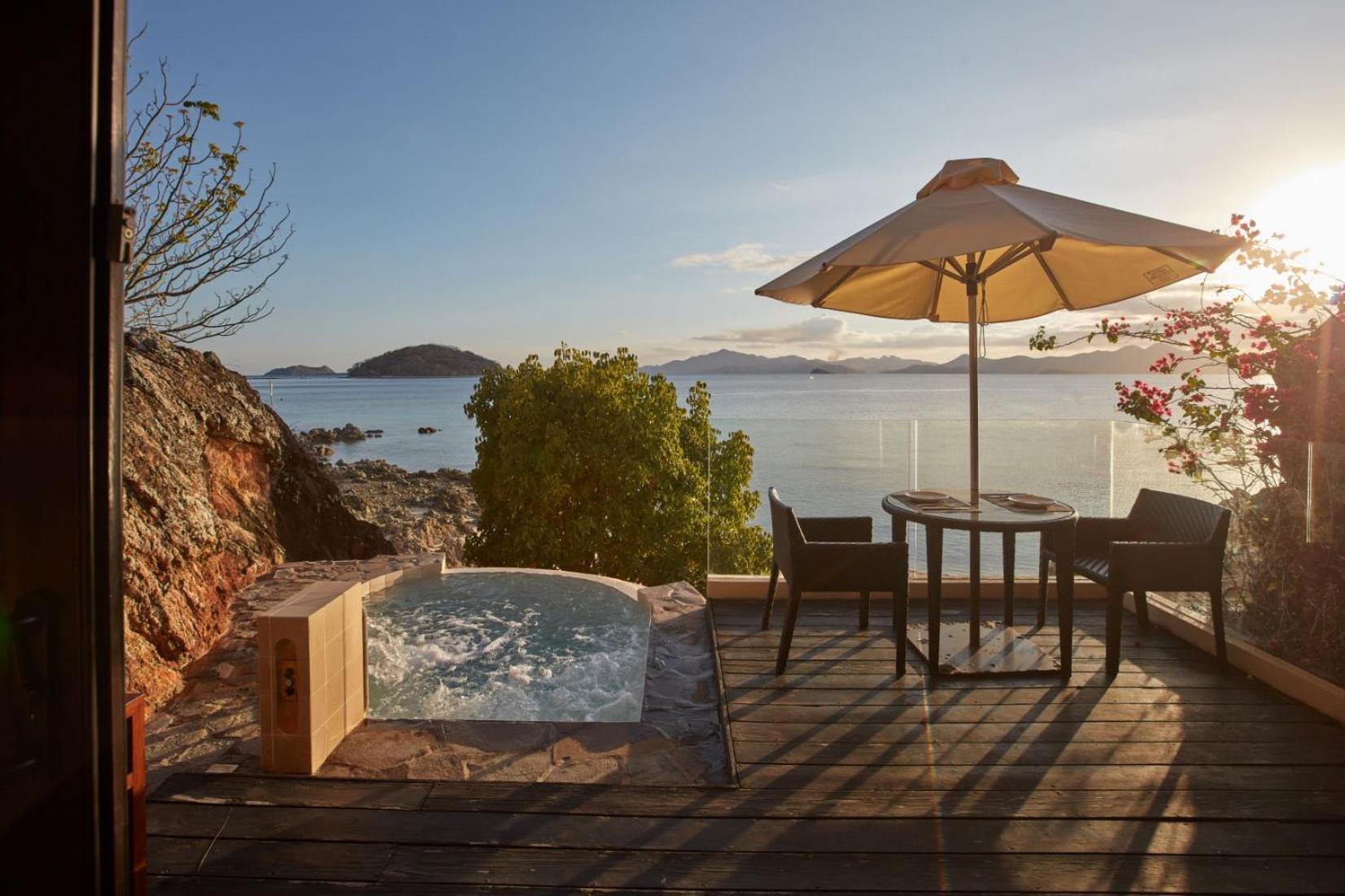Two Seasons Coron Island Resort Bulalacao Esterno foto
